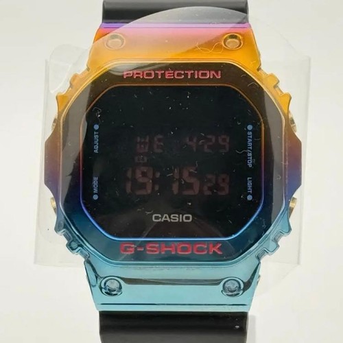 Montre numérique pour homme